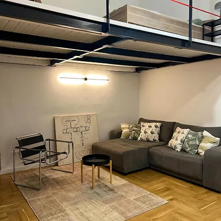 Center Krt2 Apartamento